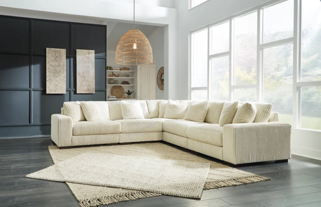 21104/21105 - Sectional