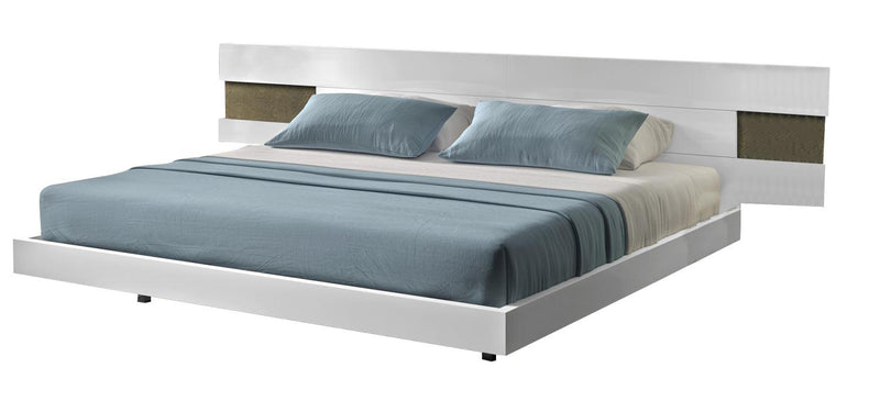 J&M Amora King Platform Bed in White Lacquer image