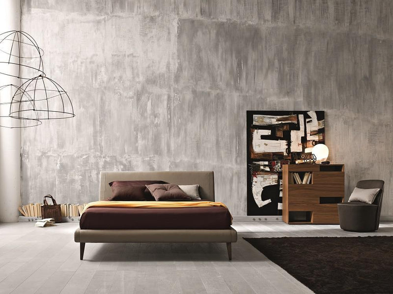 J&M Furniture Metropolitan Queen Bed in Taupe image