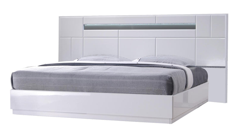 J&M Palermo King Bed in White Lacquer and Chrome image