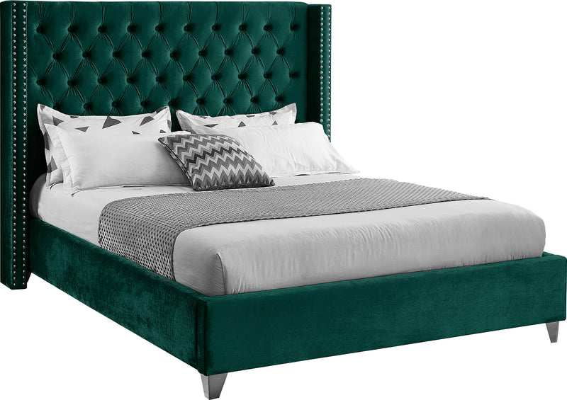 Aiden Green Velvet Queen Bed image